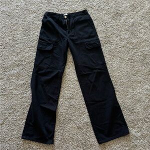 NWOT Zara Black Cargo Pants - size 4